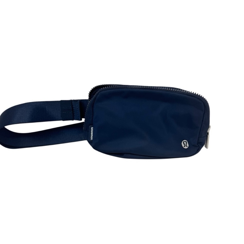 lululemon athletica Navy belt Bag